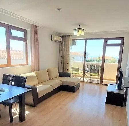 Lovely With Sea View Apartment Sveti Vlas