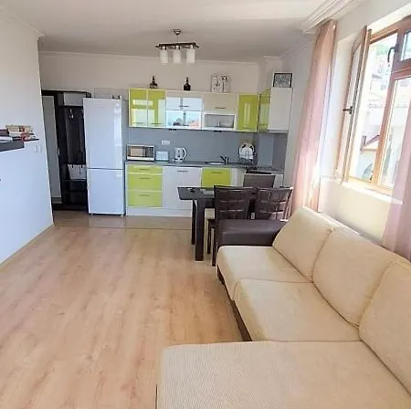 Lovely With Sea View Sveti Vlas